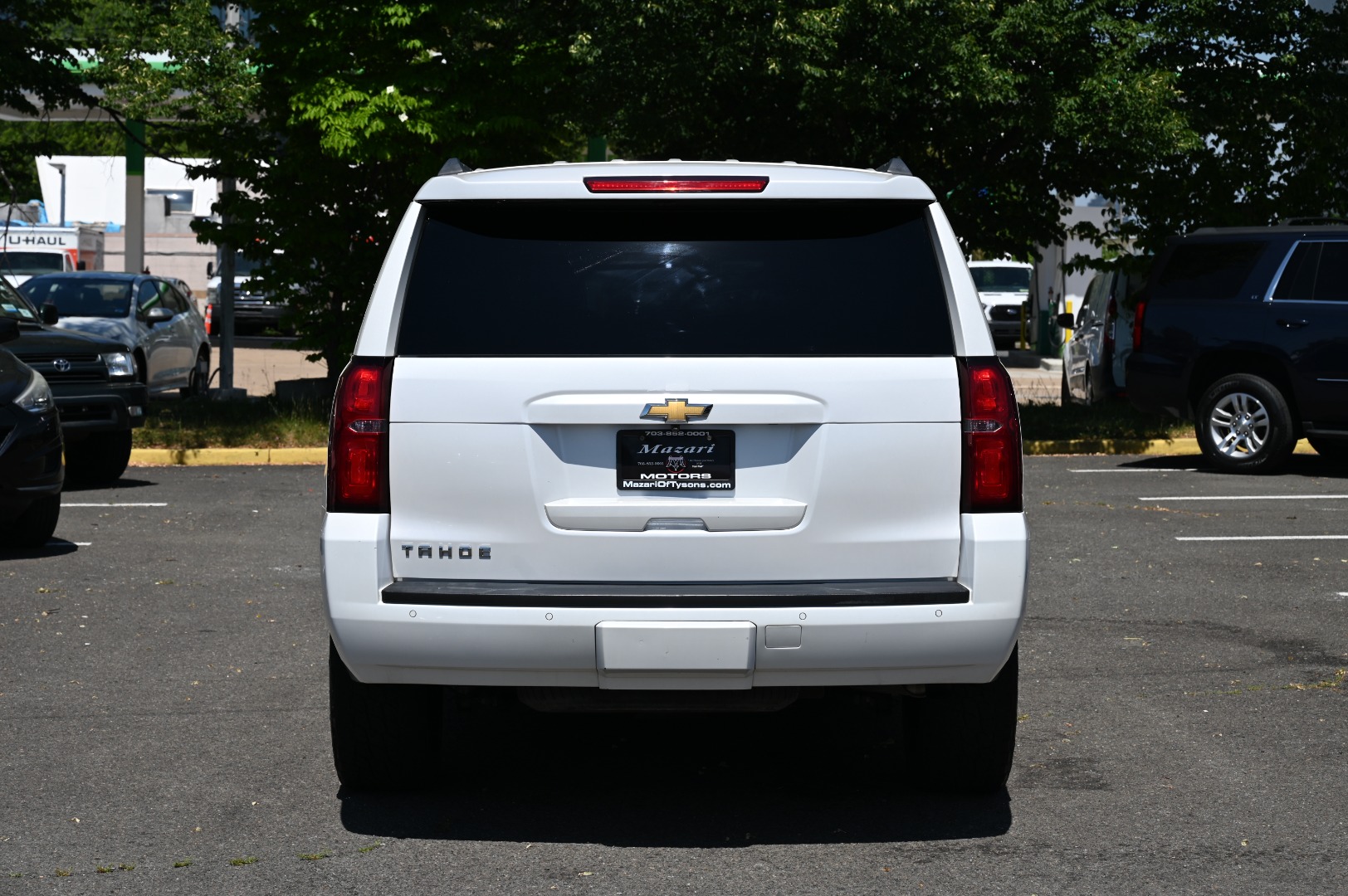 2016 Chevrolet Tahoe LT - Photo 4