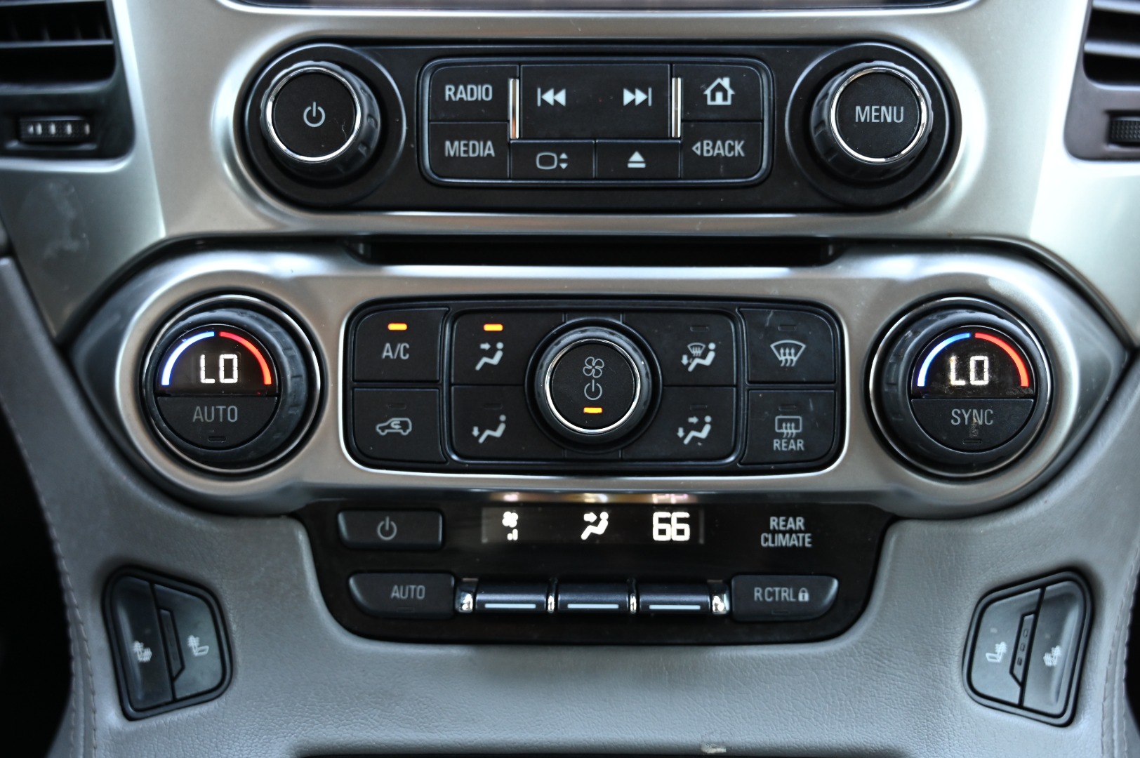 2016 Chevrolet Tahoe LT - Photo 51