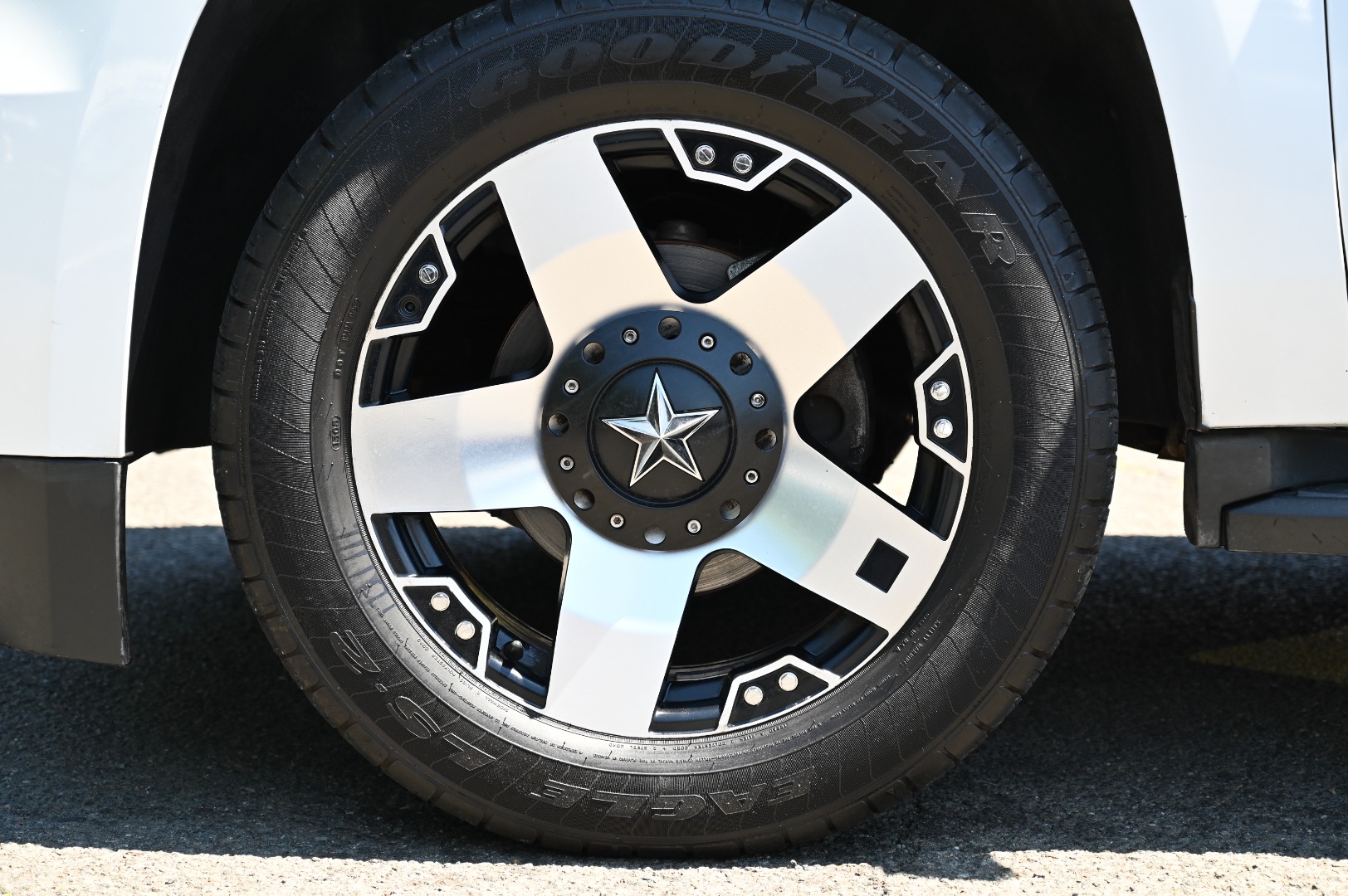 2016 Chevrolet Tahoe LT - Photo 72