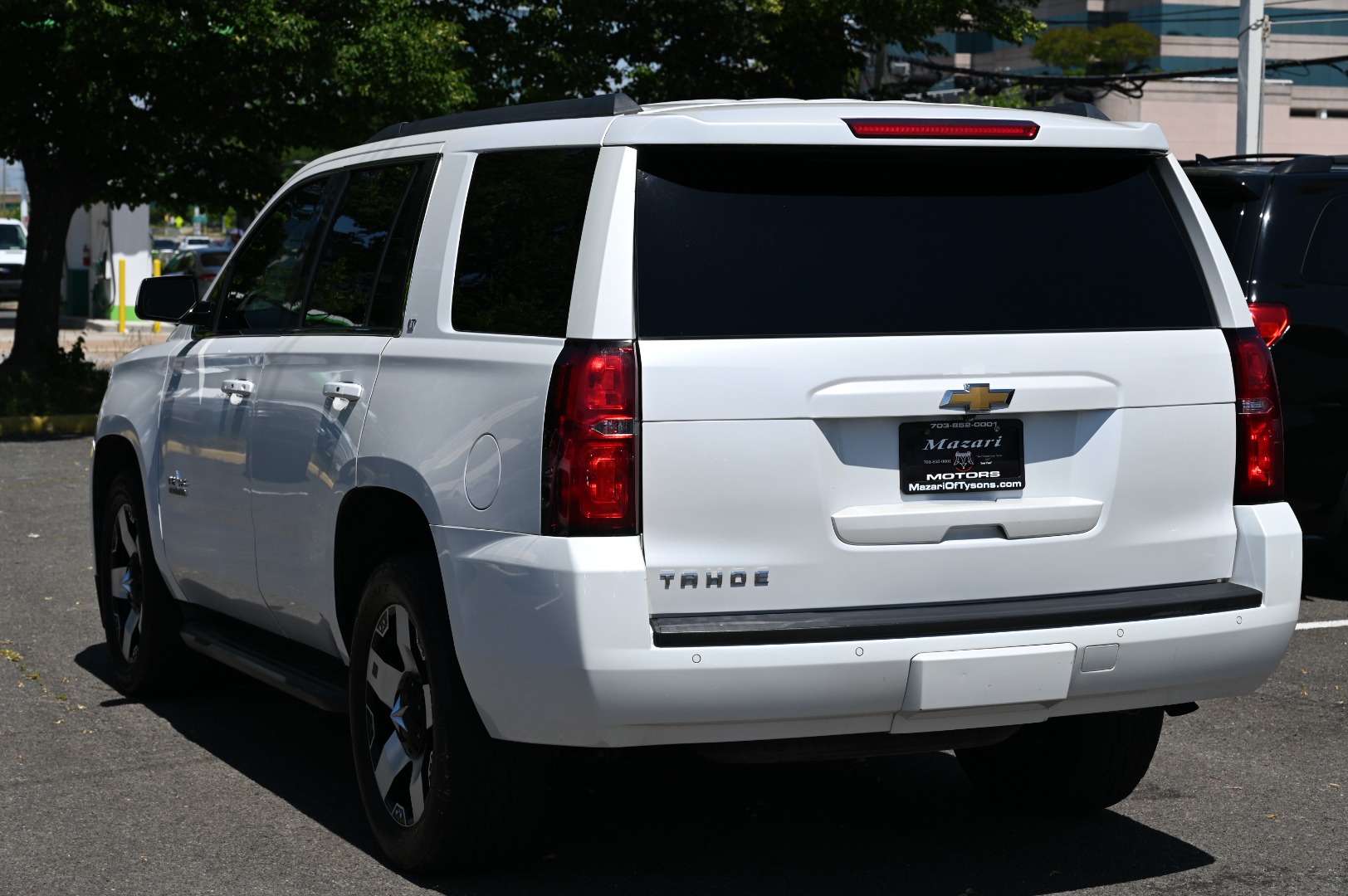 2016 Chevrolet Tahoe LT - Photo 8