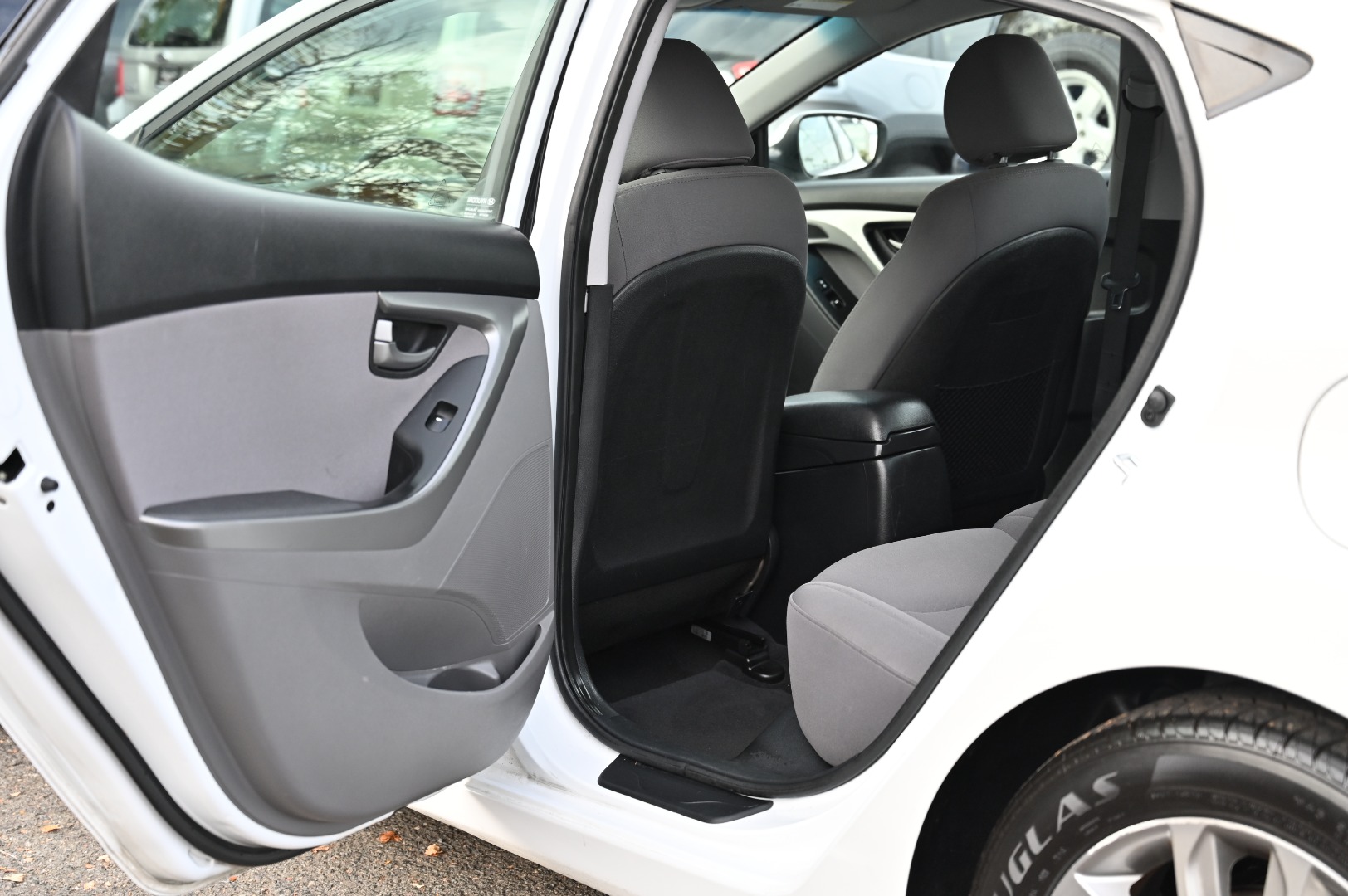 2016 Hyundai Elantra SE - Photo 17