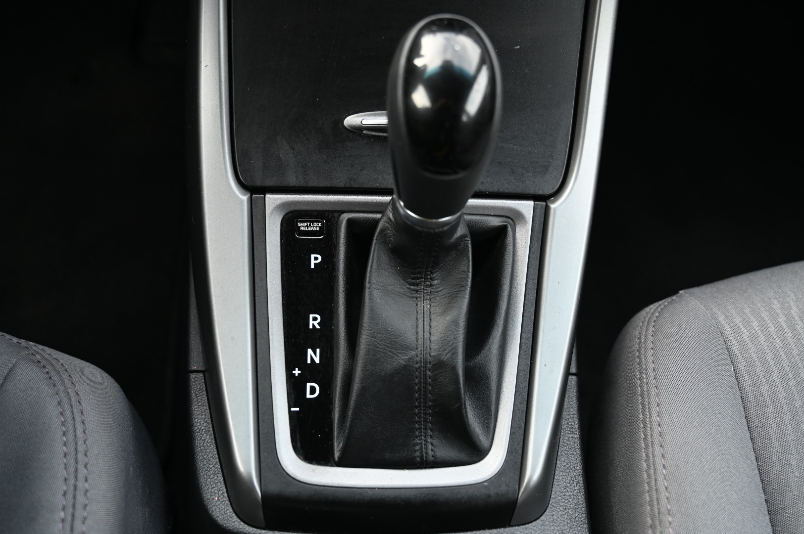 2016 Hyundai Elantra SE - Photo 37