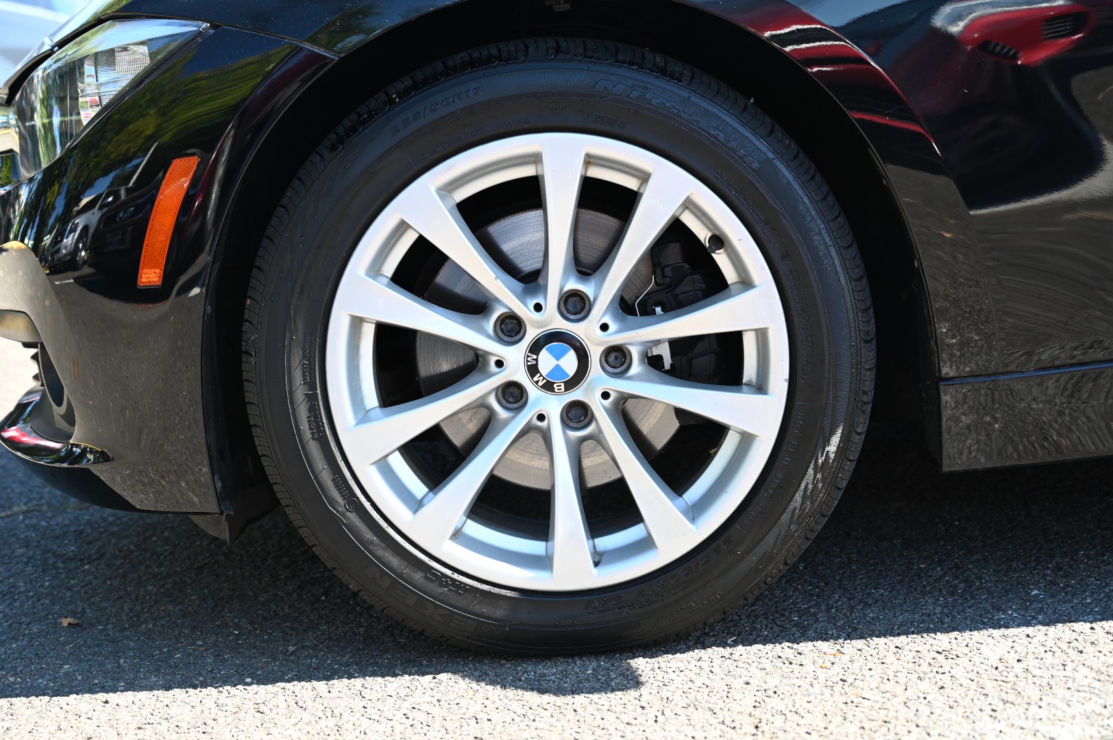 2016 BMW 3 Series 320i - Photo 41