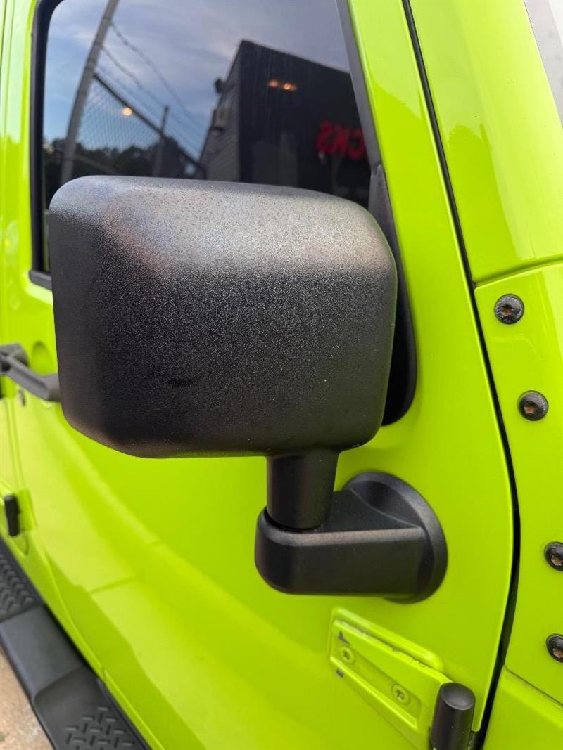 2013 Jeep Wrangler Unlimited Sahara - Photo 38