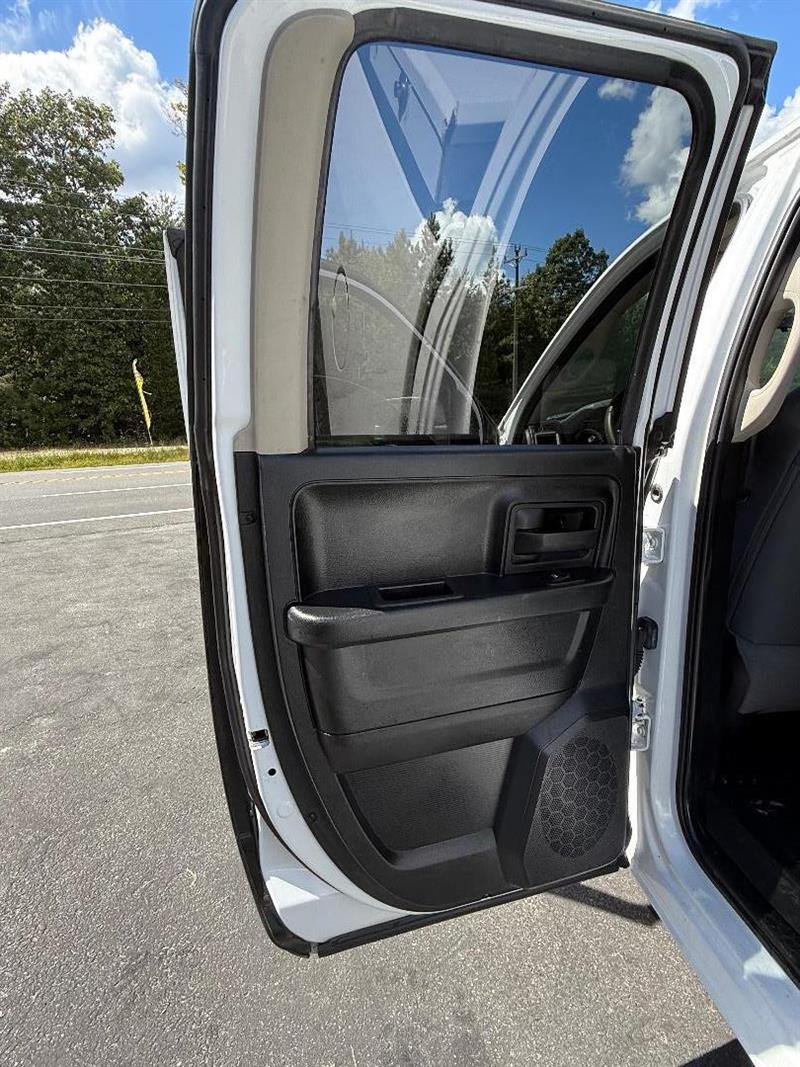 2018 RAM Ram 1500 Pickup Tradesman - Photo 14