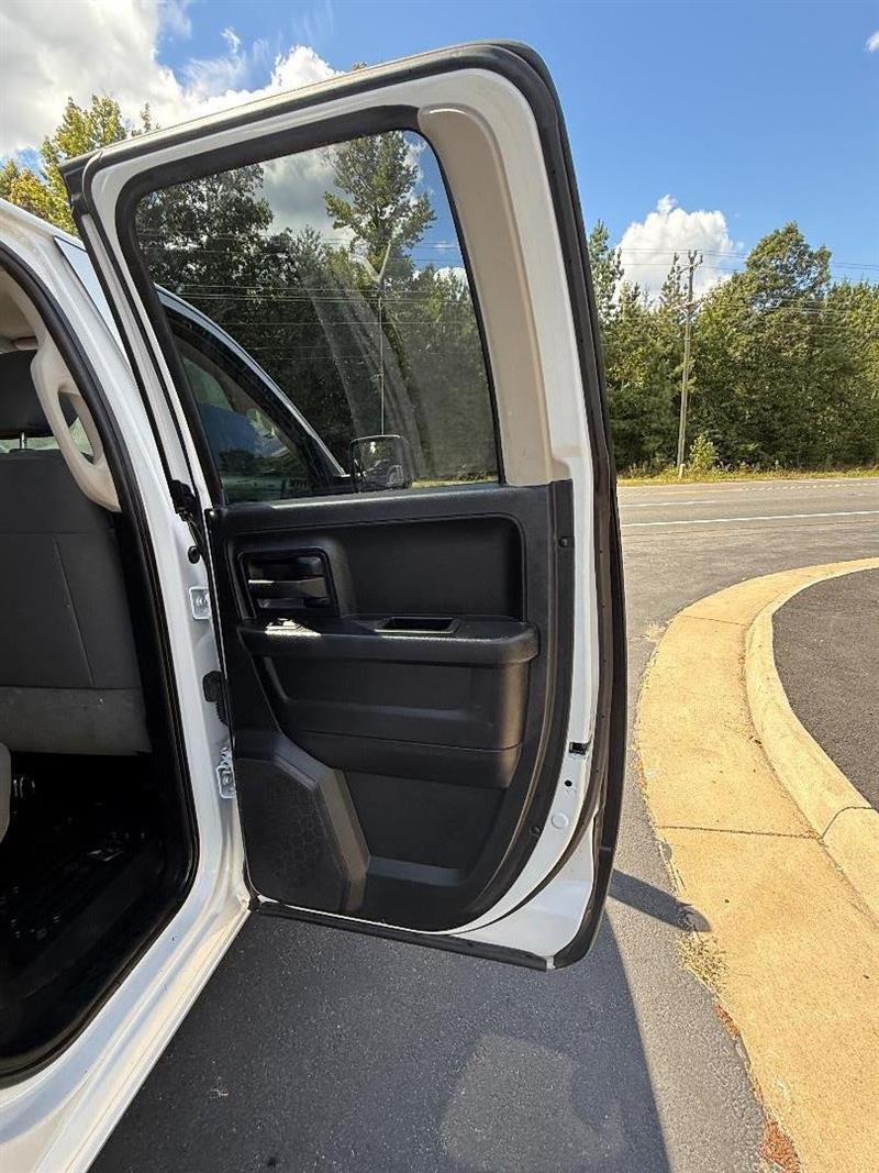 2018 RAM Ram 1500 Pickup Tradesman - Photo 18