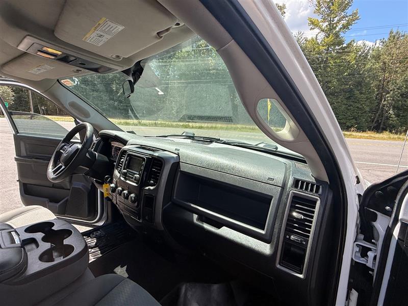 2018 RAM Ram 1500 Pickup Tradesman - Photo 24