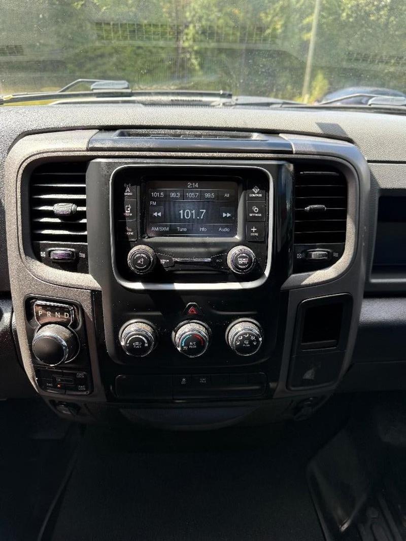 2018 RAM Ram 1500 Pickup Tradesman - Photo 33
