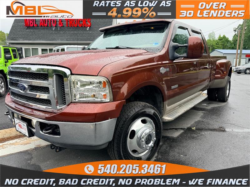 Red (Burgundy) 2006 Ford F-350 Super Duty Lariat Crew Cab LB DRW 4WD Pickup Truck Four-Wheel Drive Automatic