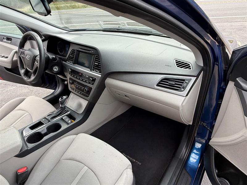 2017 Hyundai Sonata SE - Photo 20