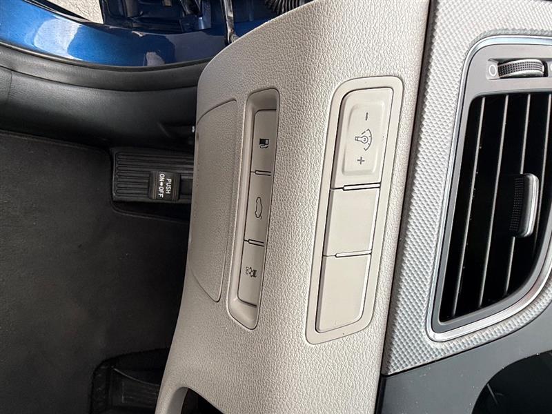 2017 Hyundai Sonata SE - Photo 22