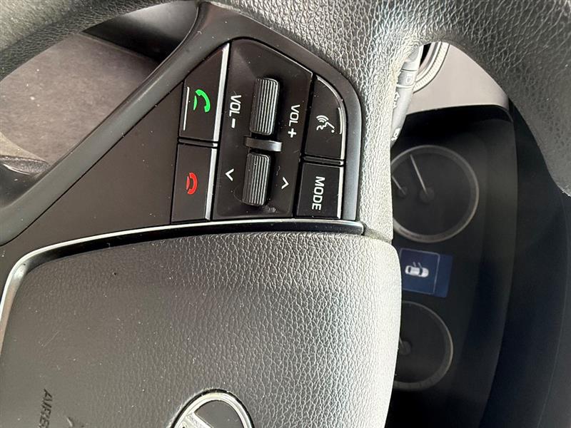 2017 Hyundai Sonata SE - Photo 25