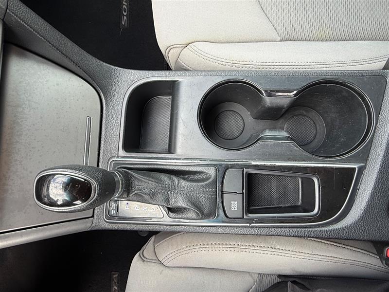 2017 Hyundai Sonata SE - Photo 30