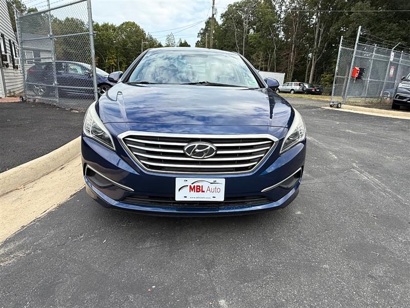 2017 Hyundai Sonata SE - Photo 8