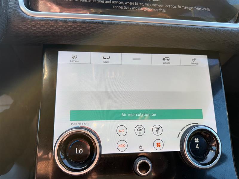2018 Land Rover Range Rover Velar SE - Photo 40