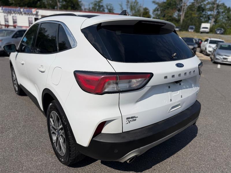 2021 Ford Escape SEL - Photo 16