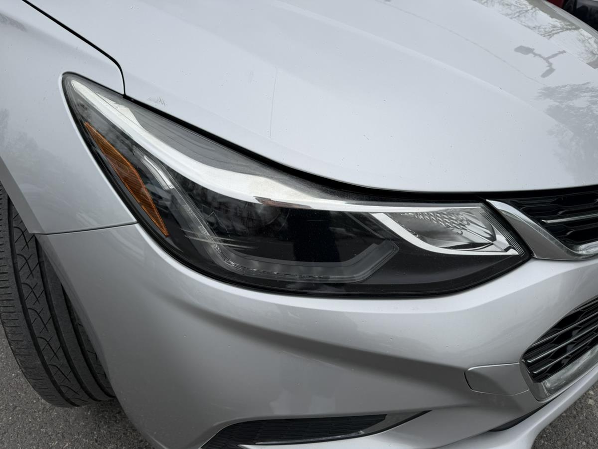 2016 Chevrolet Cruze L - Photo 9