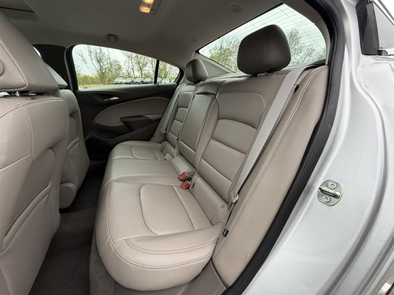 2016 Chevrolet Cruze L - Photo 34