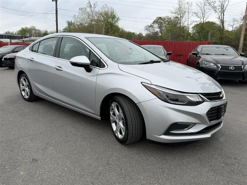 2016 Chevrolet Cruze L - Photo 4