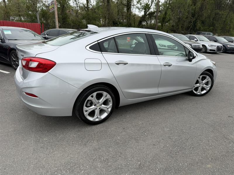 2016 Chevrolet Cruze L - Photo 12
