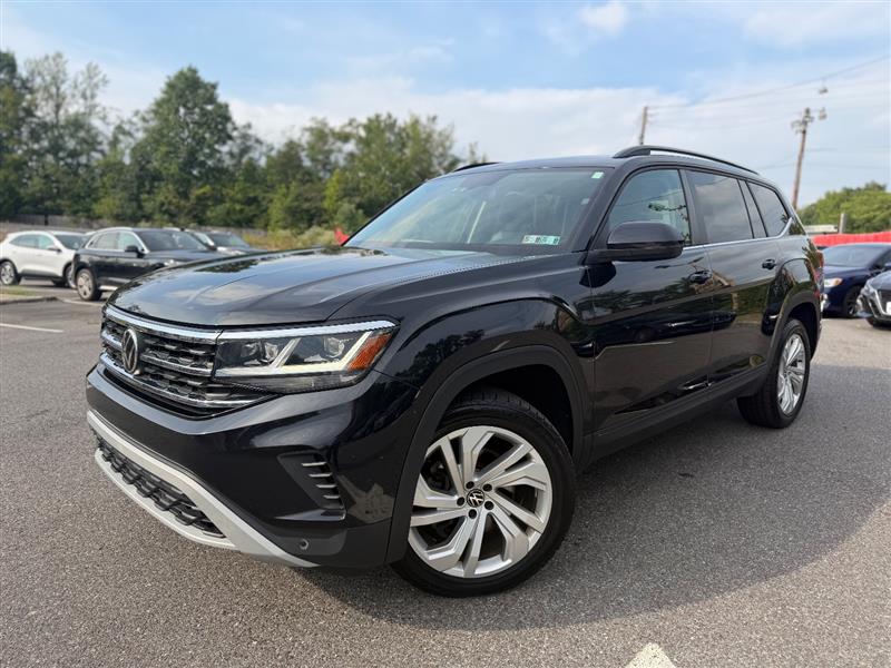 2021 VOLKSWAGEN ATLAS 4Motion SE w/ Tech w/ Sunroof Pkg.
