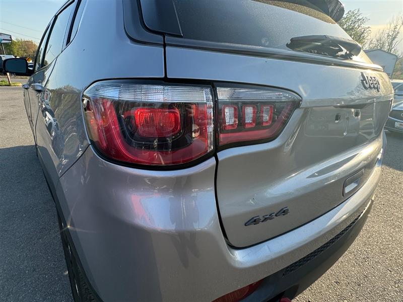 2018 Jeep Compass Trailhawk - Photo 22