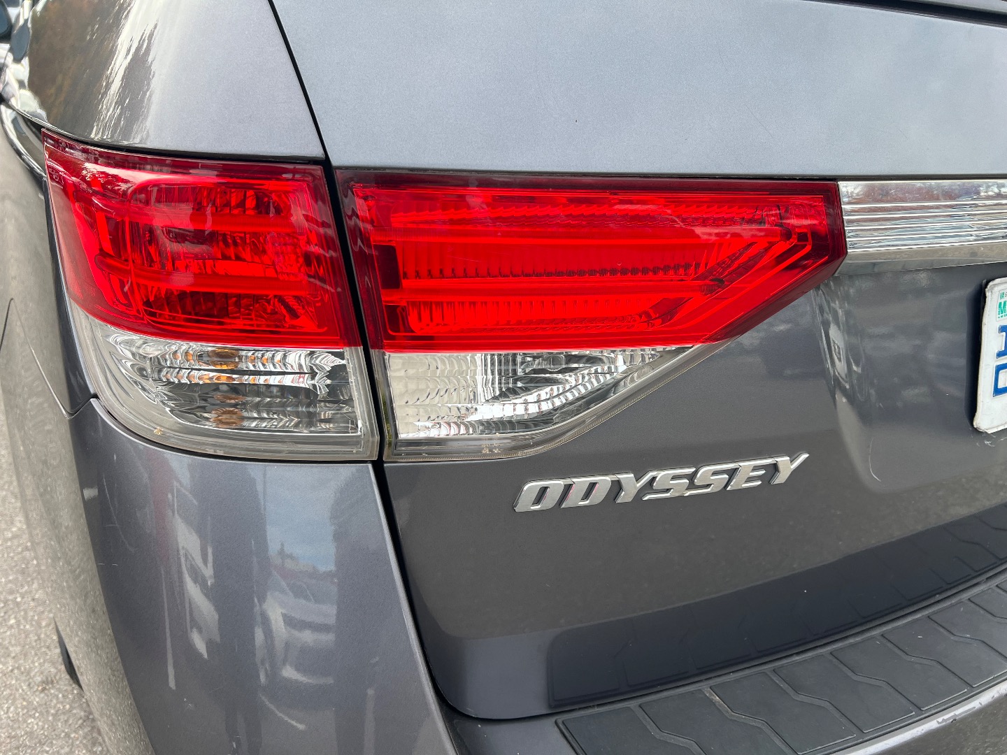 2014 Honda Odyssey EX-L - Photo 23