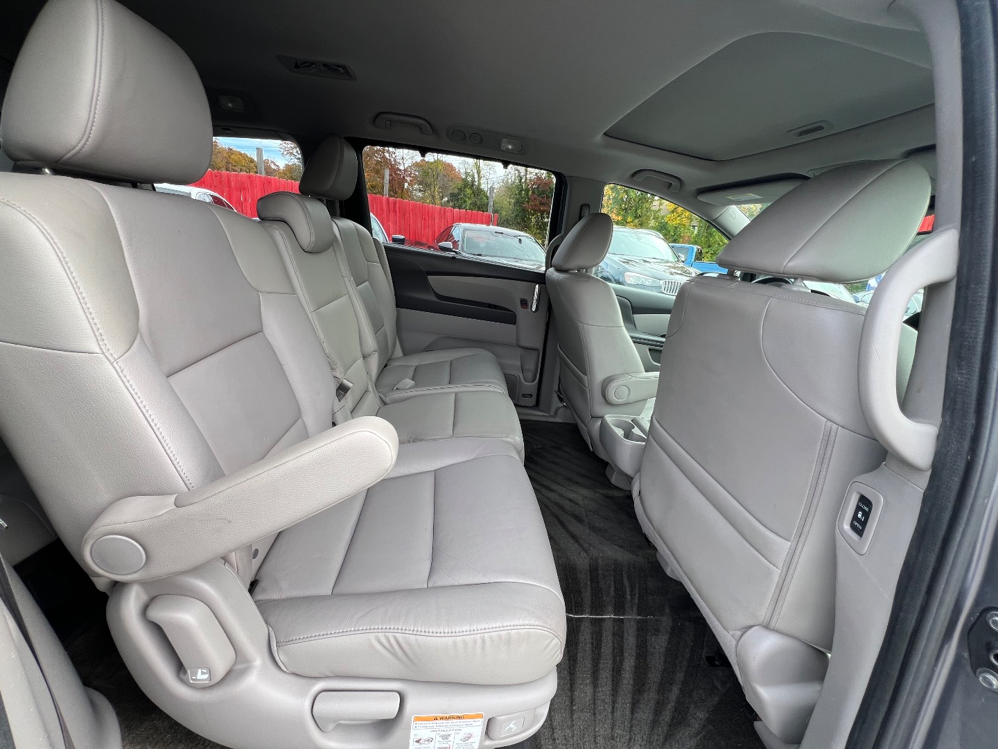 2014 Honda Odyssey EX-L - Photo 29