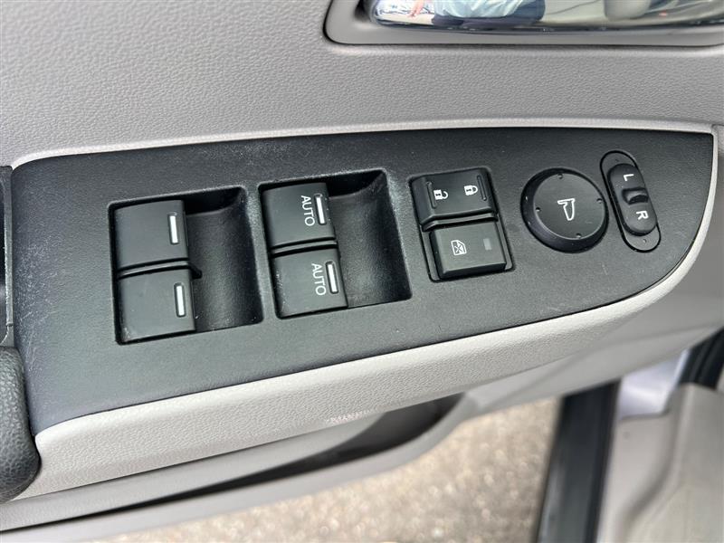 2014 Honda Odyssey EX-L - Photo 40