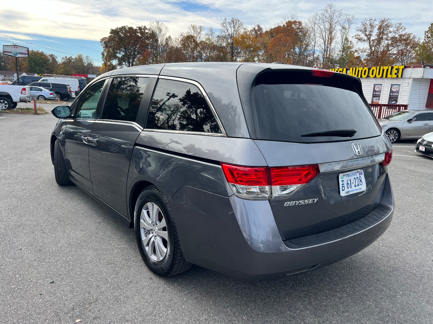 2014 Honda Odyssey EX-L - Photo 17