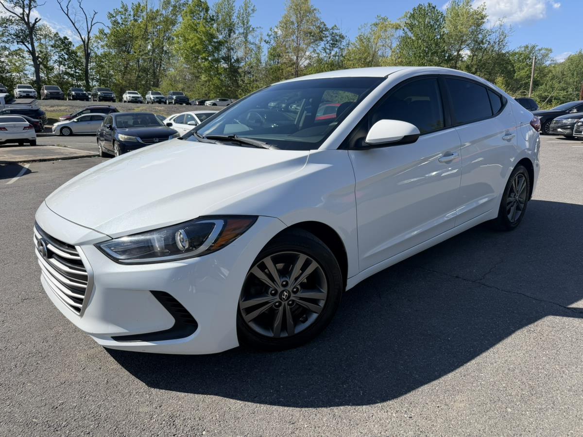 2018 Hyundai Elantra 2.0 SEL A/T SULEZ's photo
