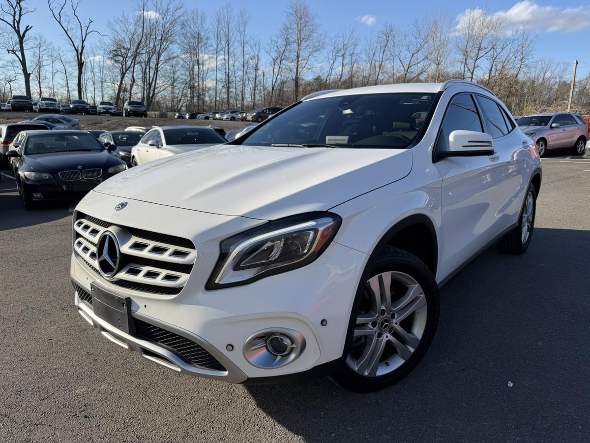 2019 Mercedes-Benz GLA GLA250's photo