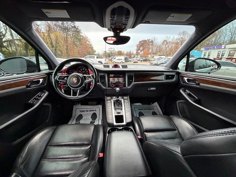 2015 Porsche Macan Turbo - Photo 32