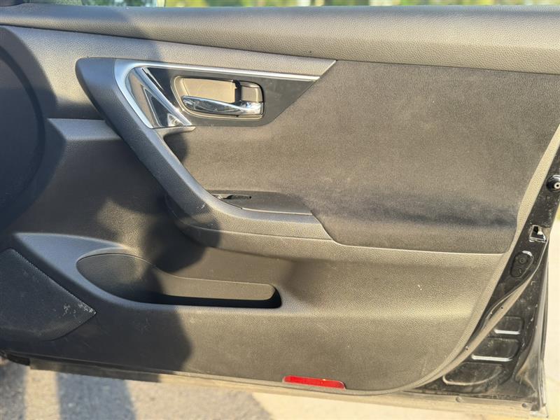 2014 Nissan Altima S - Photo 22