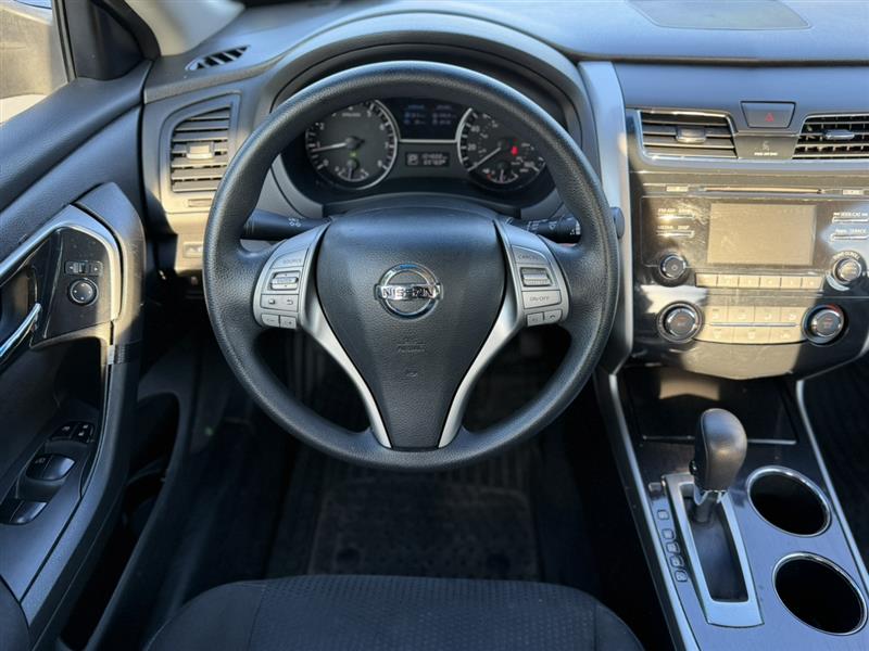 2014 Nissan Altima S - Photo 25