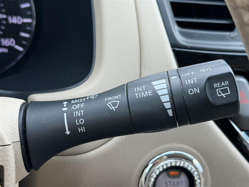 2013 Nissan Pathfinder SV - Photo 30