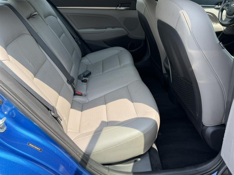 2017 Hyundai Elantra Limited - Photo 19