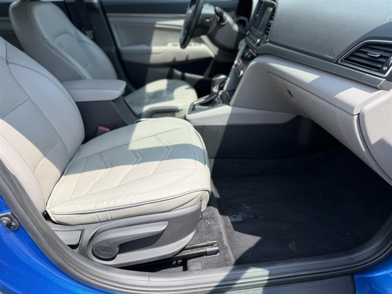 2017 Hyundai Elantra Limited - Photo 21