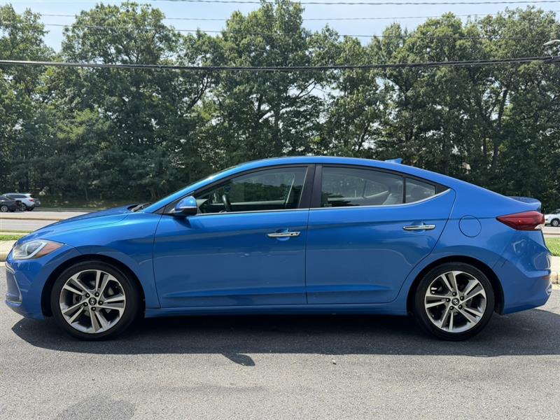 2017 Hyundai Elantra Limited - Photo 3