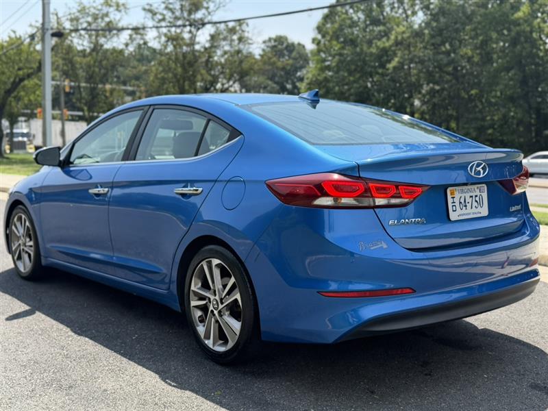 2017 Hyundai Elantra Limited - Photo 4