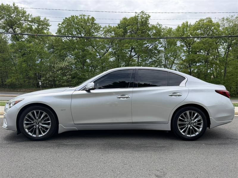 2018 INFINITI Q50 LUXE - Photo 3