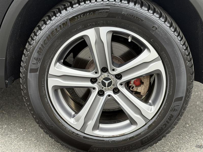 2019 Mercedes-Benz GLC GLC300 - Photo 9