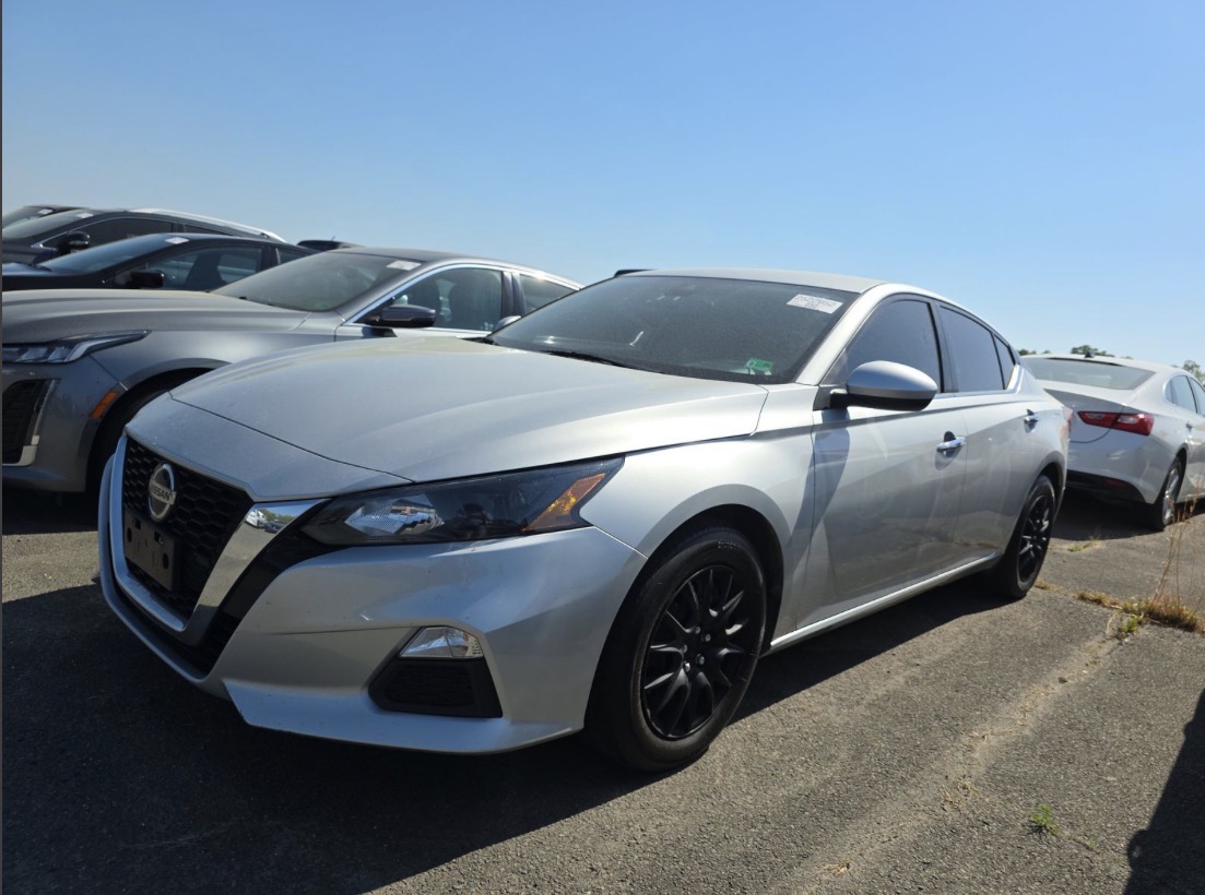 2022 Nissan Altima 2.5 S's photo