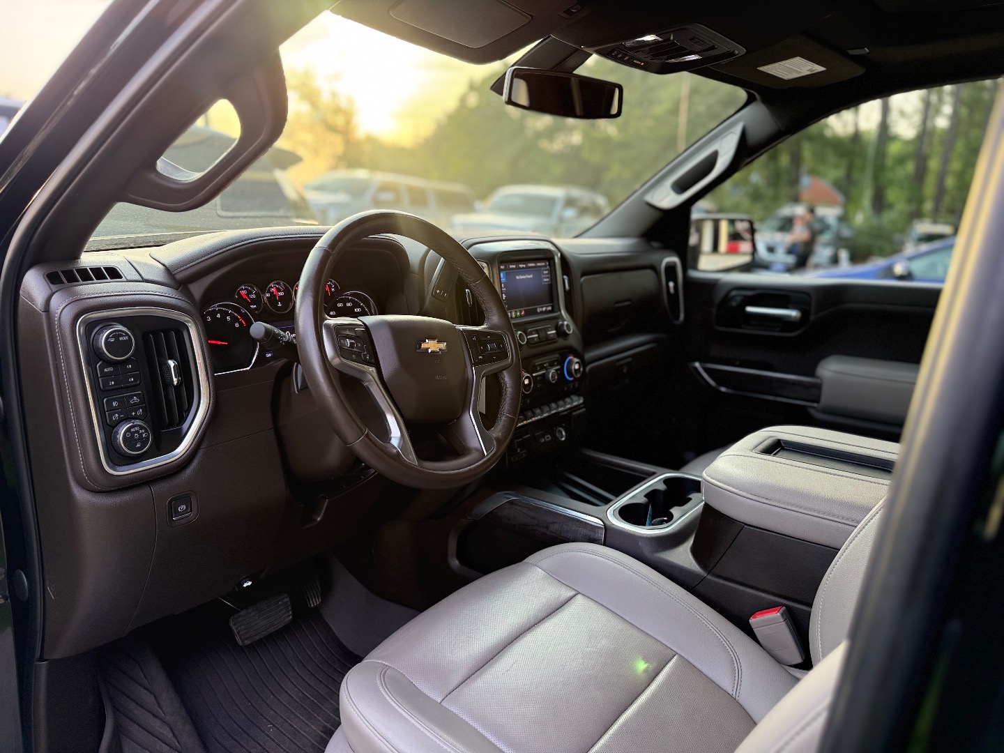 2022 Chevrolet Silverado 1500 Limited LTZ - Photo 16