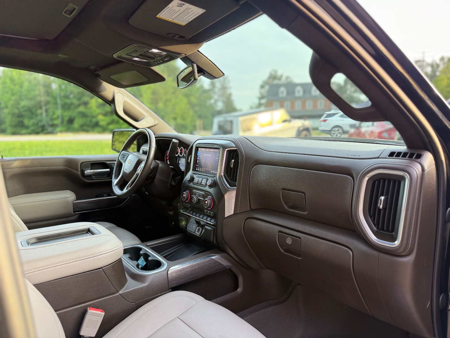 2022 Chevrolet Silverado 1500 Limited LTZ - Photo 28