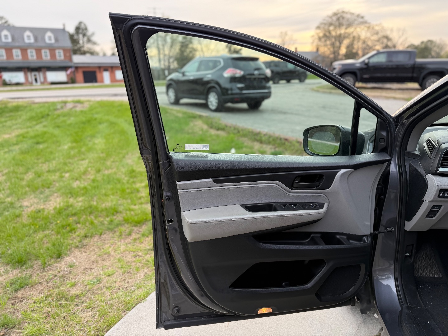 2019 Honda Odyssey EX - Photo 10