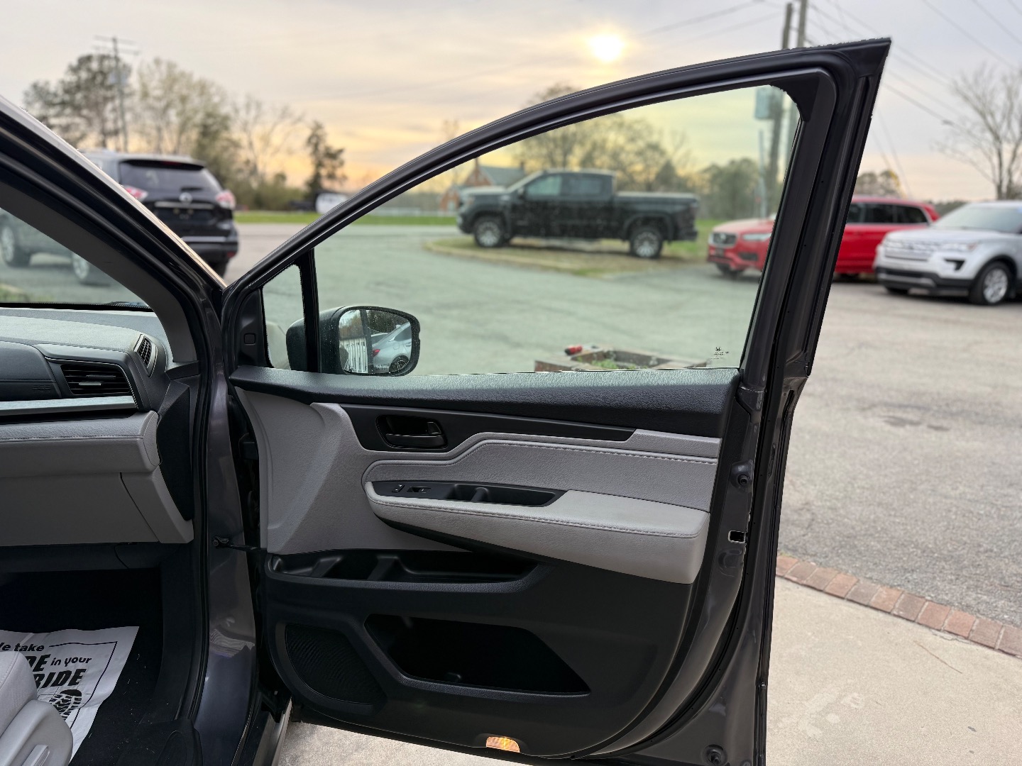 2019 Honda Odyssey EX - Photo 20