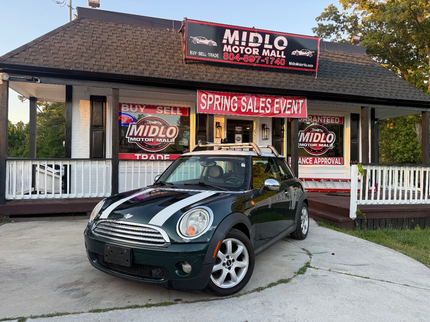 2009 MINI Cooper -'s photo