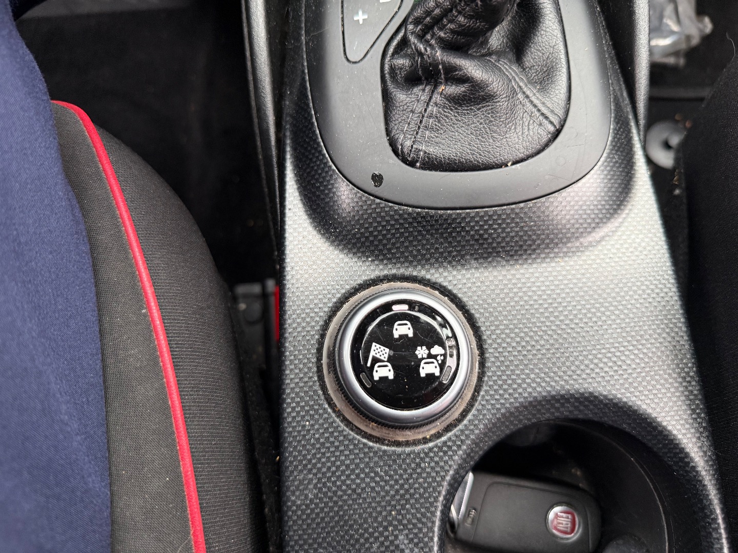 2016 FIAT 500X Easy - Photo 36