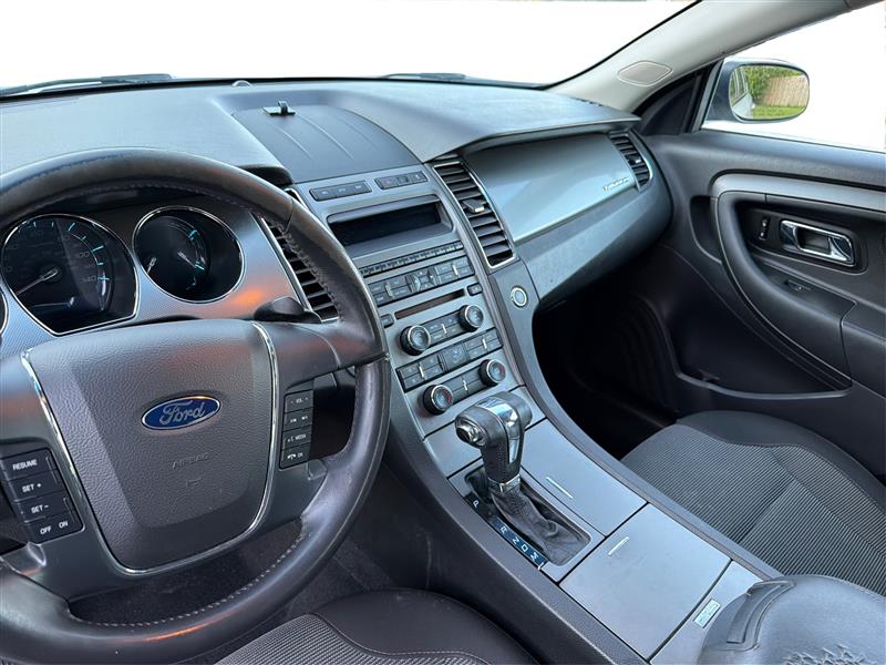 2010 FORD TAURUS SEL